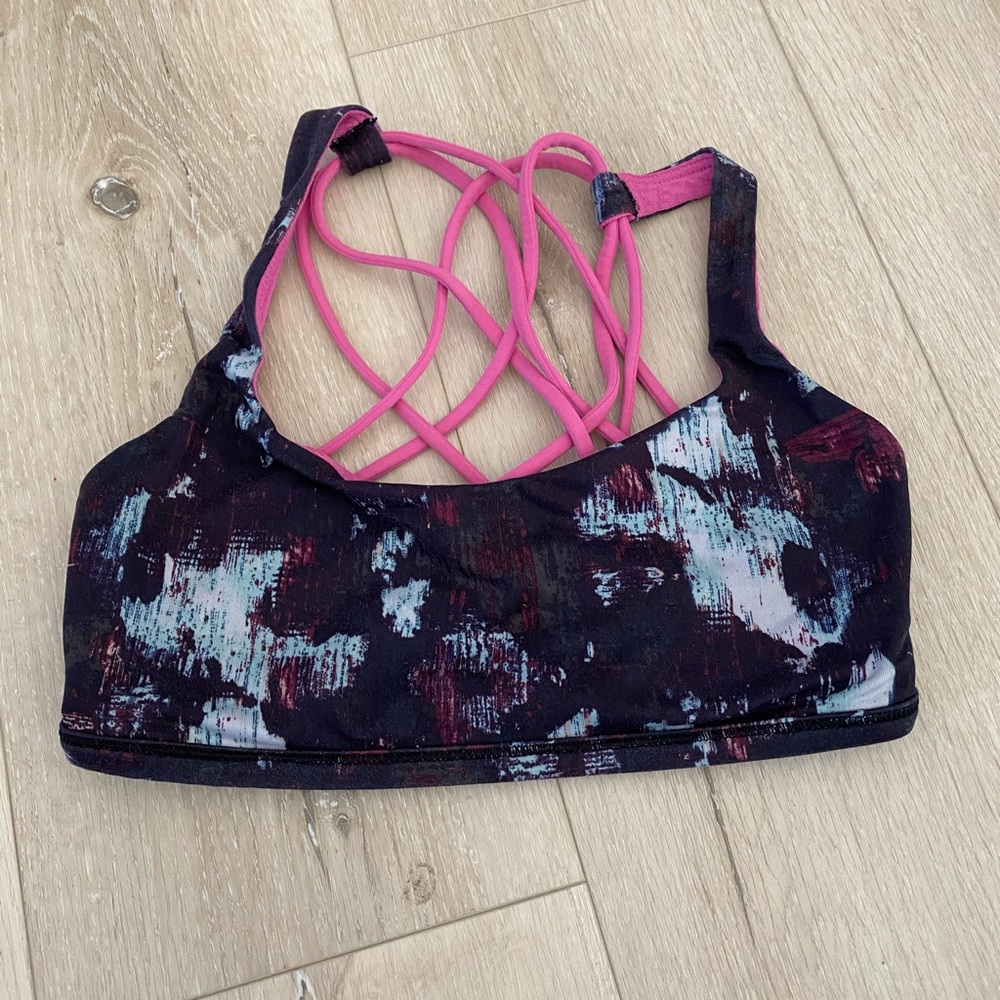 Lululemon bra